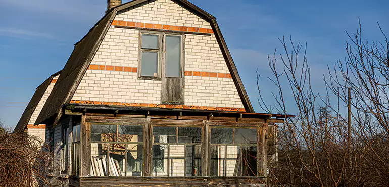 Types of Houses We Buy Without Repairs in Worcester, MA