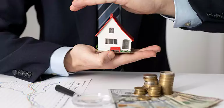 Who Do We Buy Houses From in Worcester, MA?